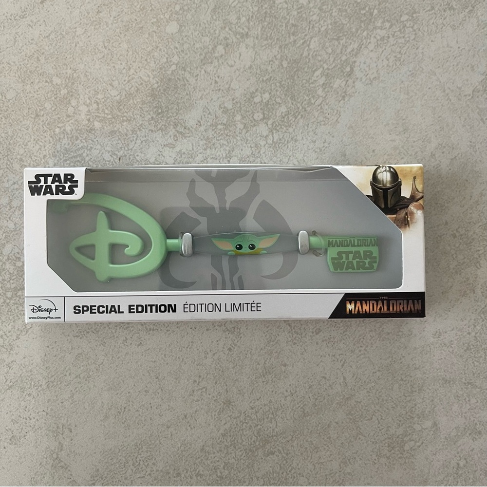 Disney Star Wars Grogu key